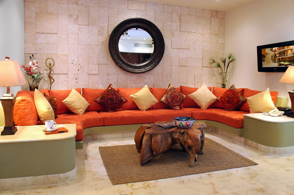 Standard Room, 2 Bedrooms - Living Area