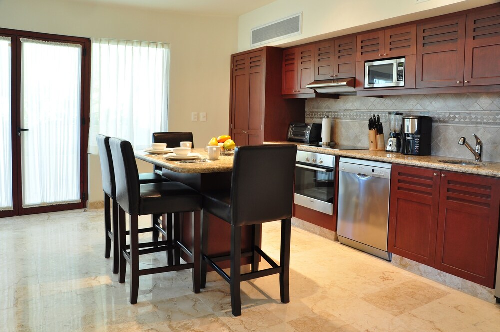 Standard Room, 2 Bedrooms - In-Room Kitchen