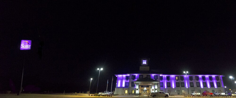 Hotel Front - Evening/Night