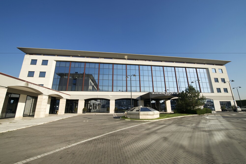 Hotel Front