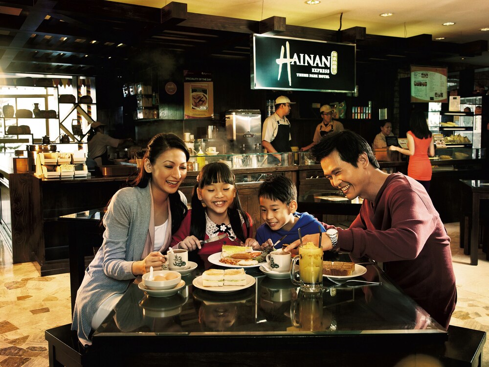 Family Dining