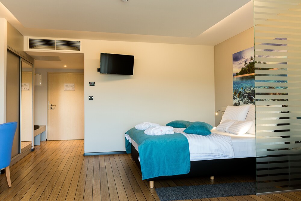 거실 (Spa Premium Room)