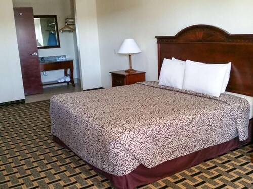 Motel 6 Atoka, OK