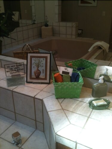 Condo, 2 Bedrooms - Bathroom
