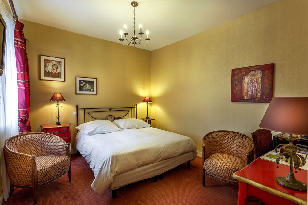 Guestroom