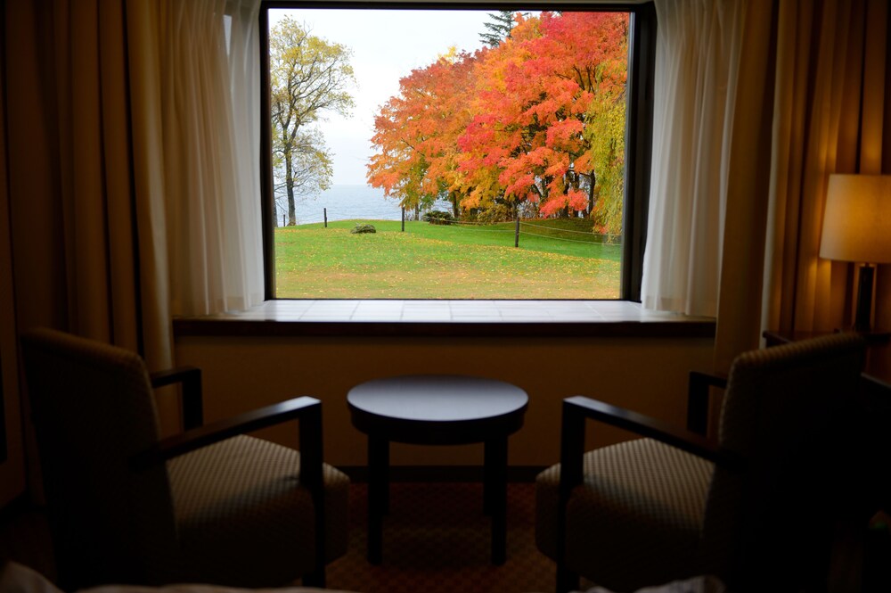 Guestroom View