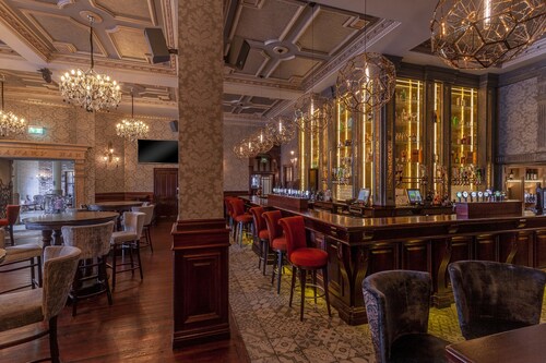 Canal Court Hotel
