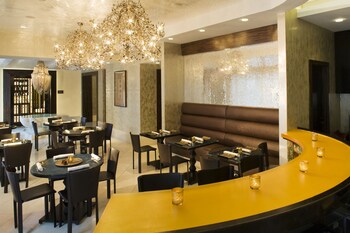 Hotel Lounge