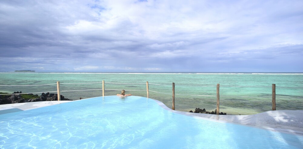 Infinity Pool