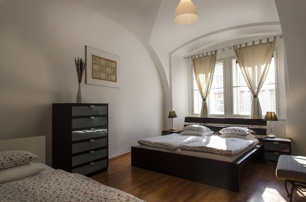 Comfort Apartment, 2 Bedrooms - Guestroom
