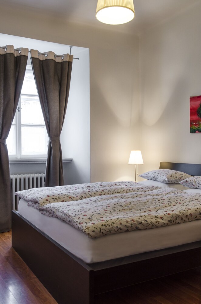 Superior Apartment, 2 Bedrooms - Guestroom