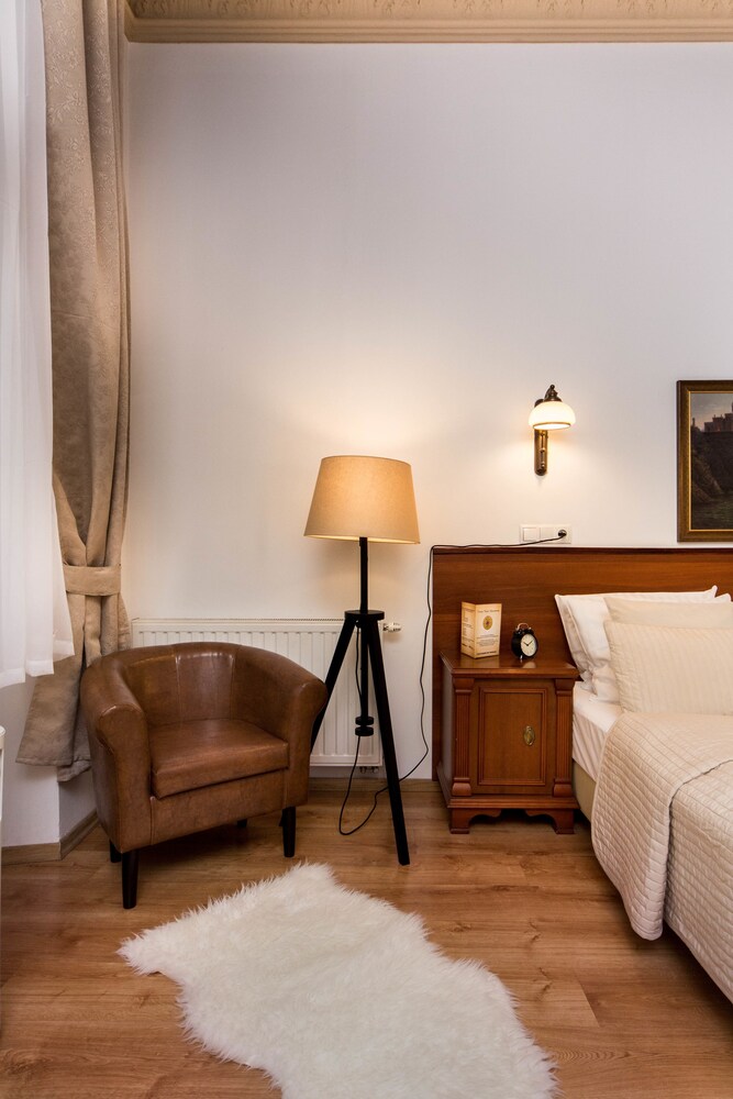 Triple Room - Guestroom