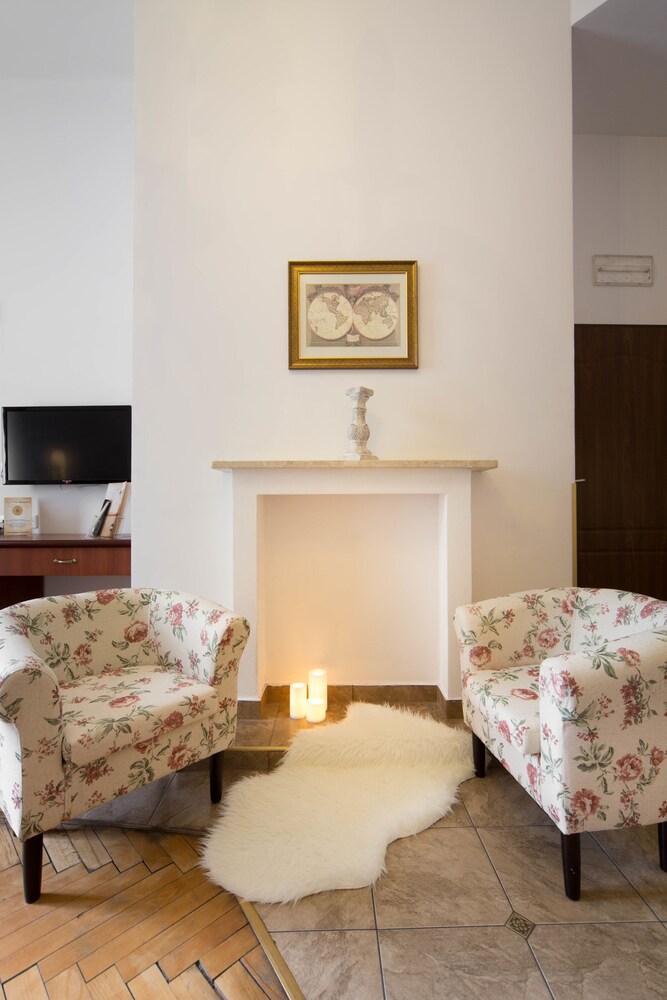 Economy Studio - Guestroom