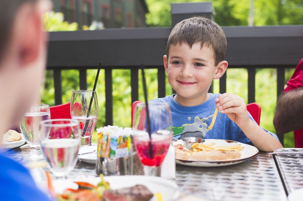 Family Dining