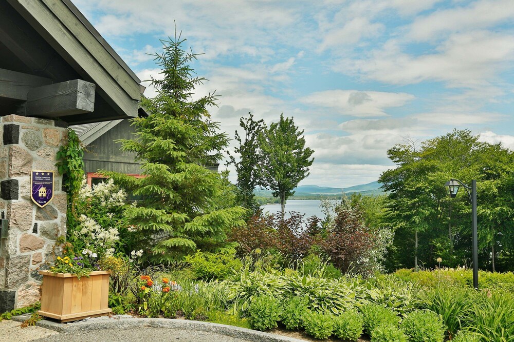 Lake View