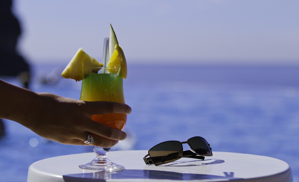 Poolside Bar