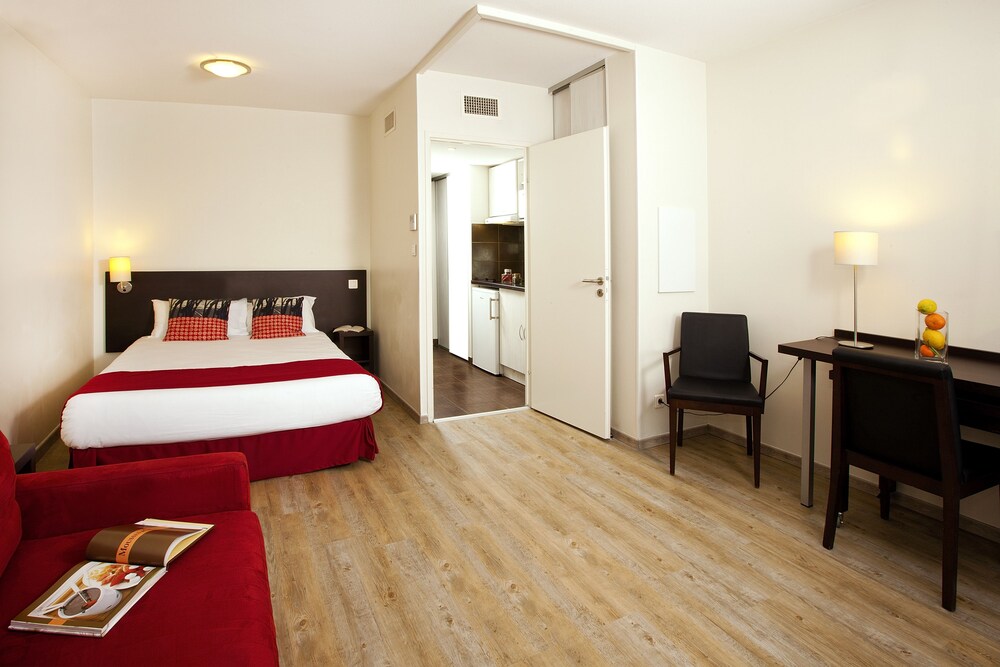 Studio Large 3 People - Guestroom