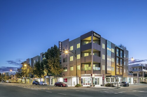 Quest Mawson Lakes