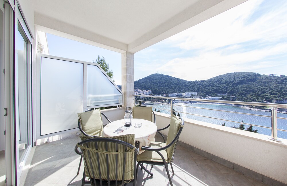 Apartment, Balcony, Sea View (Supreme) - Guestroom