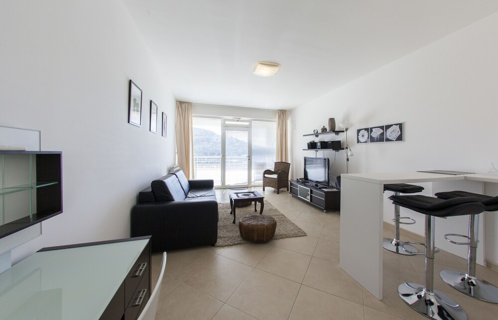Premium Apartment, Balcony, Sea View - Guestroom