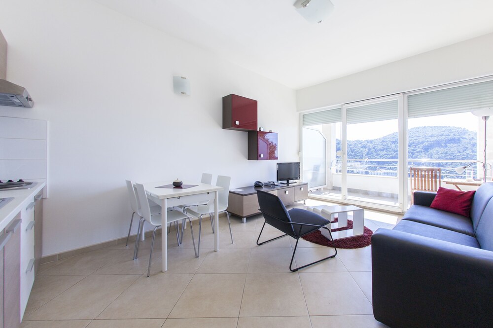 Superior Apartment, Balcony, Sea View - Guestroom