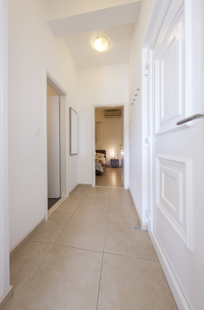 Premium Apartment, Sea View - Guestroom