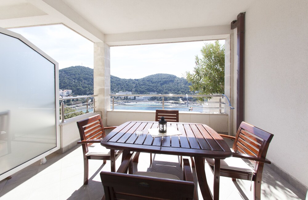 Superior Apartment, Terrace, Sea View - Guestroom