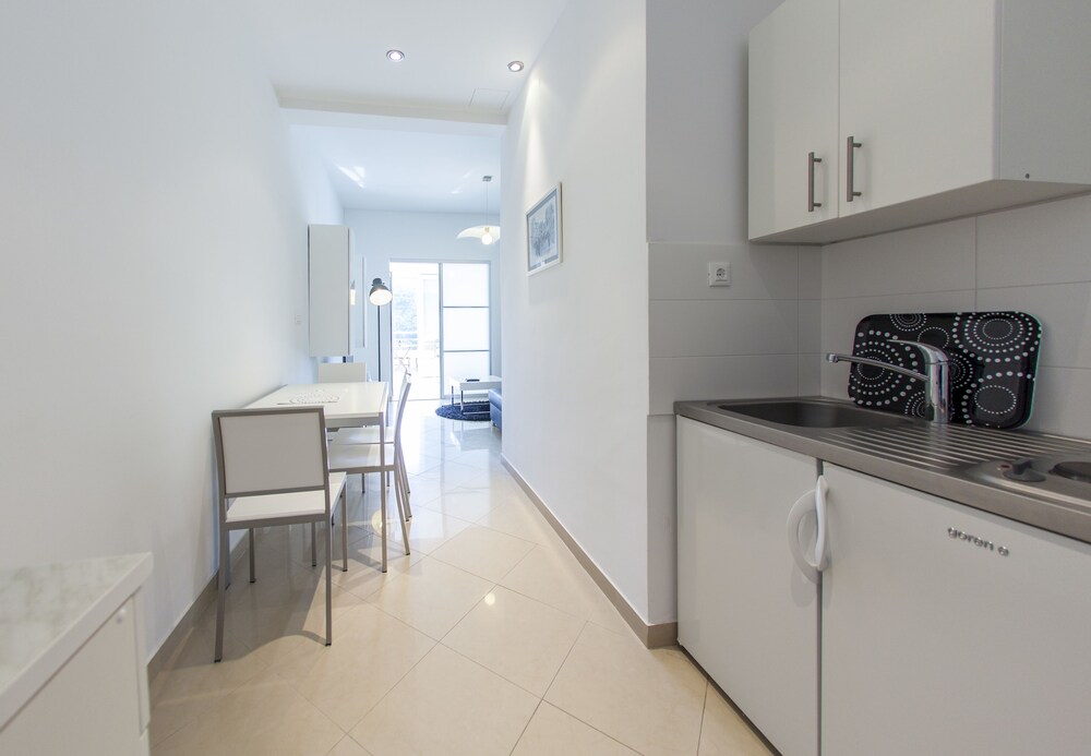 Premier Apartment, Balcony, Sea View - Guestroom