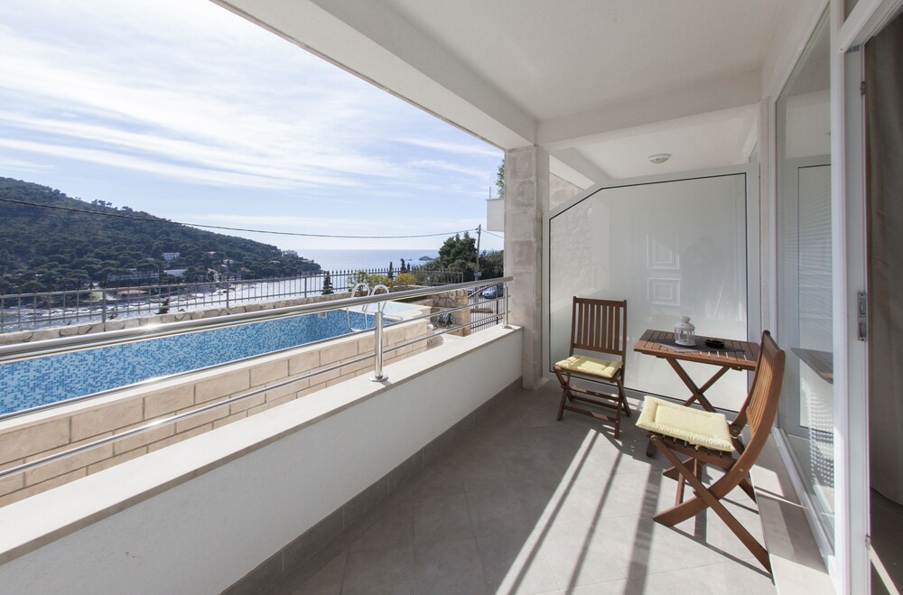Premium Apartment, Balcony, Sea View - Guestroom