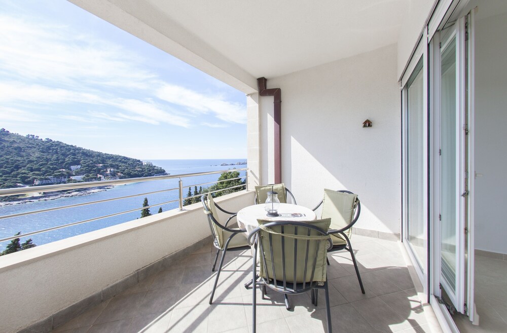 Apartment, Balcony, Sea View (Supreme) - Guestroom