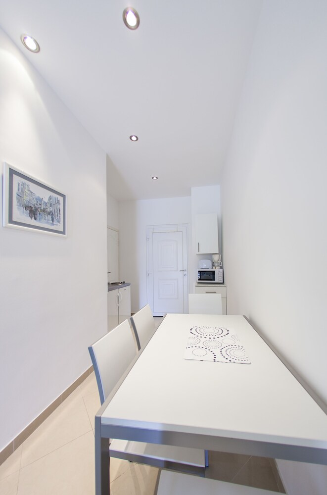 Premier Apartment, Balcony, Sea View - Guestroom