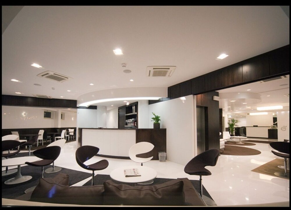 Hotel Lounge