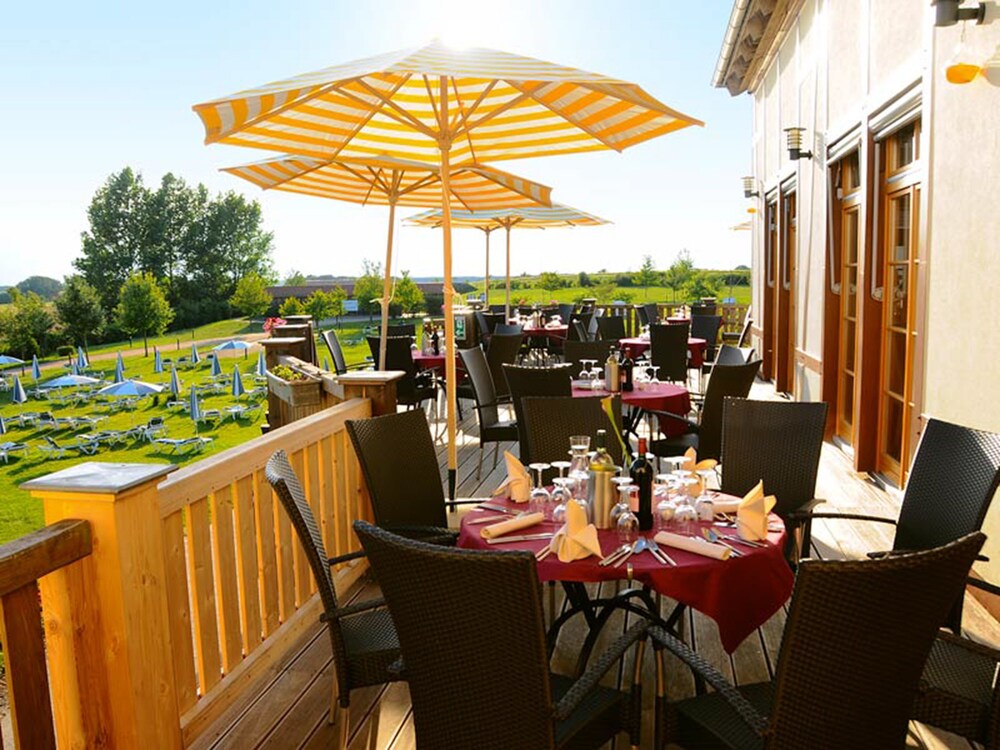 Sundeck