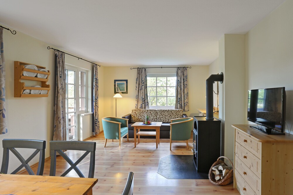 Wohnbereich (Appartment with Whirlpool)