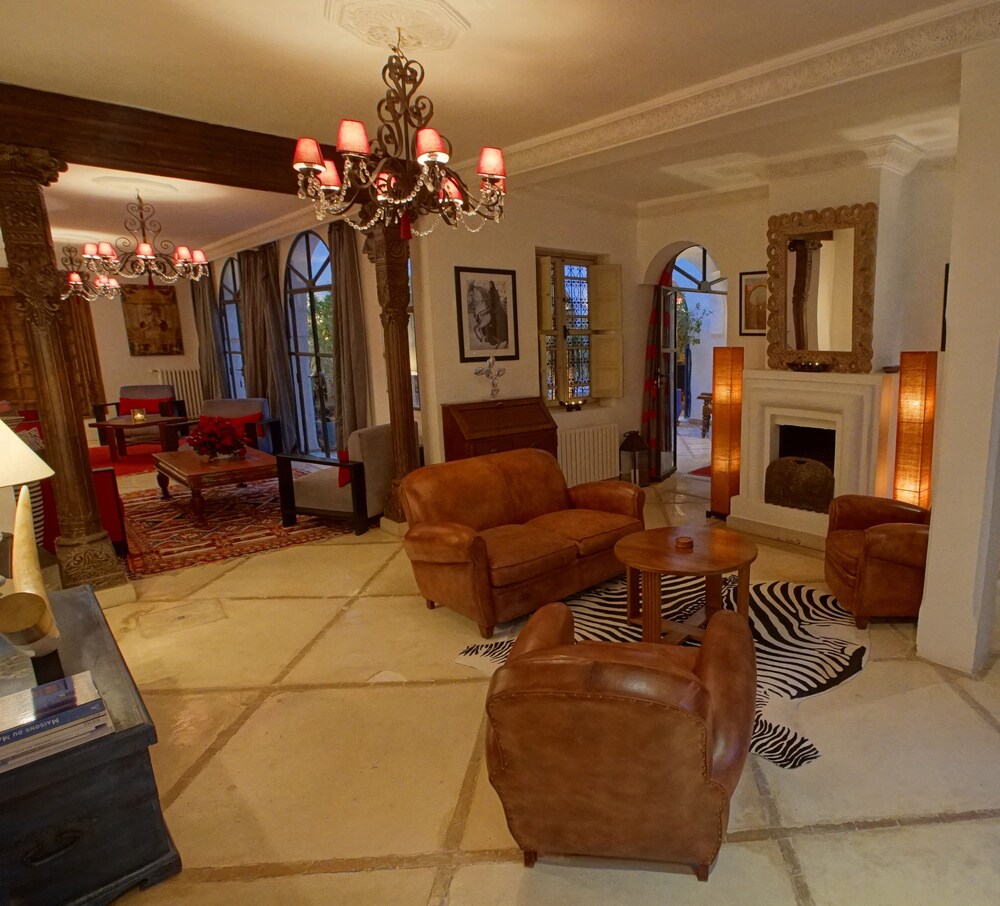 Executive Lounge