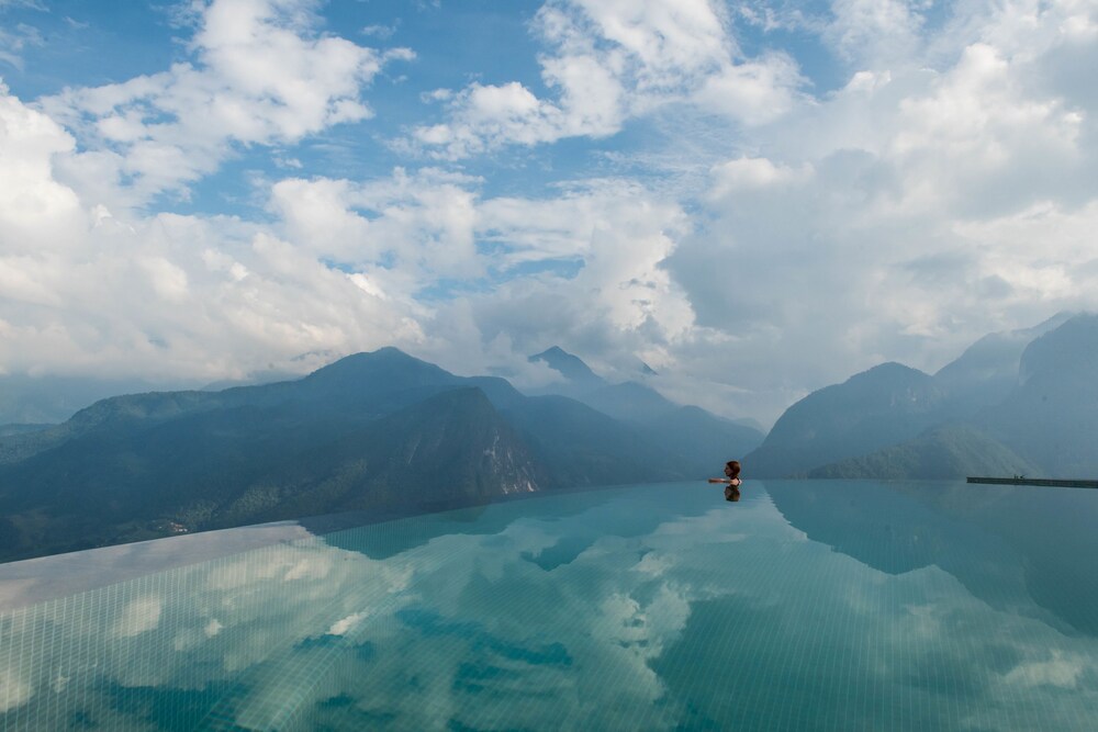 Infinity Pool