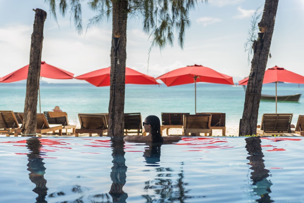 Infinity Pool