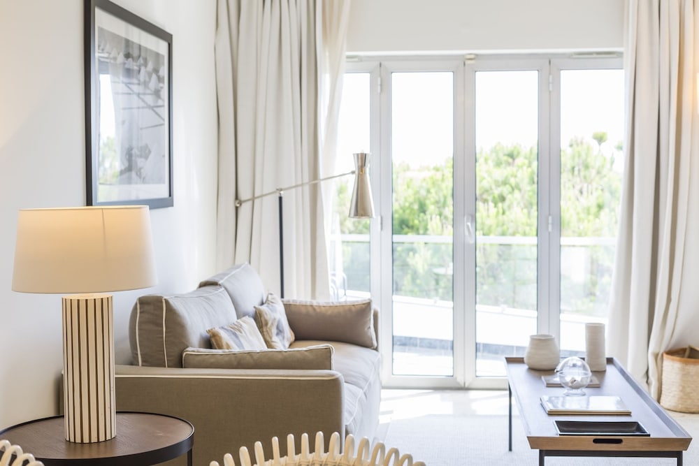 Suite, Garden View - Guestroom