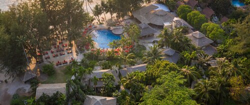 Centara Koh Chang Tropicana Resort