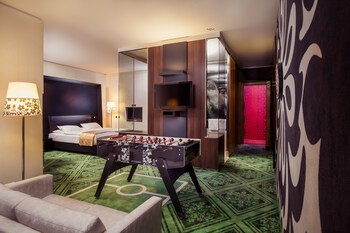 Guestroom