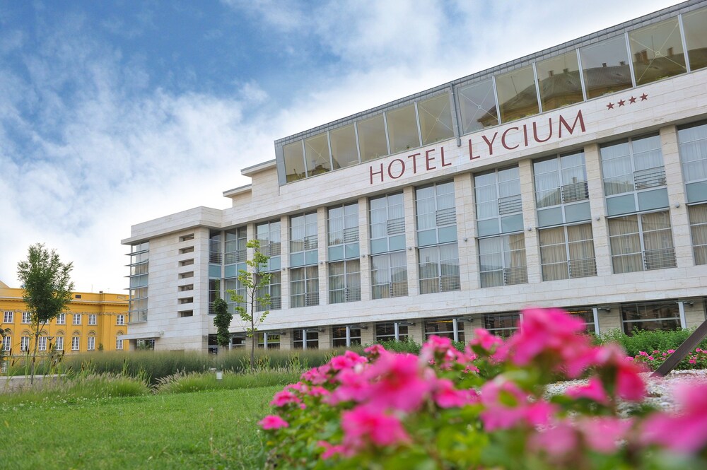 Hotel Front