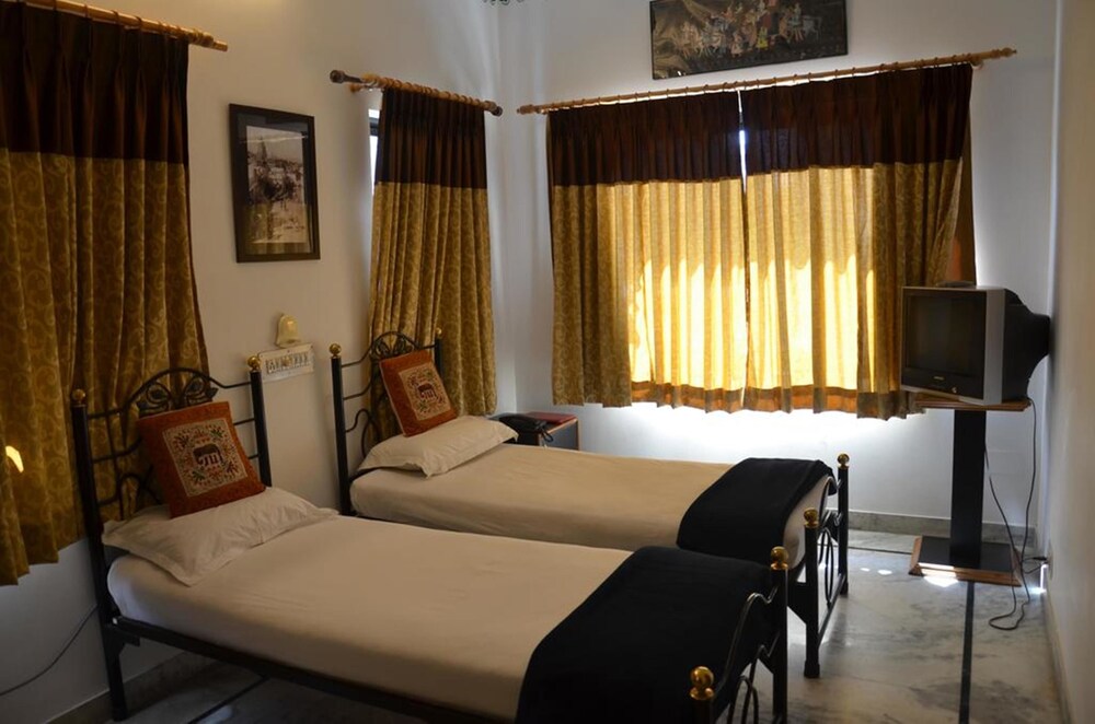 Guestroom