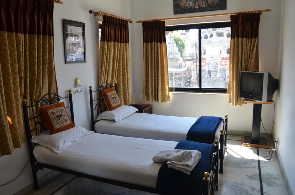 Guestroom
