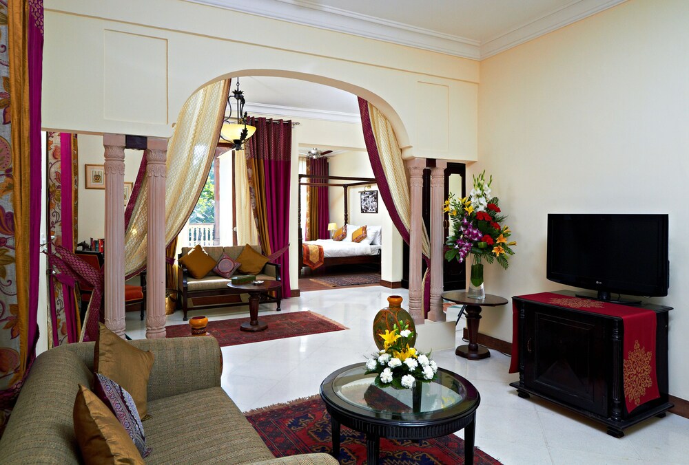 Guestroom