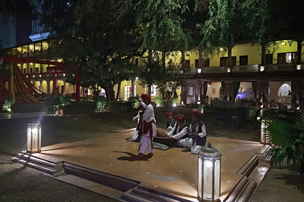Courtyard View
