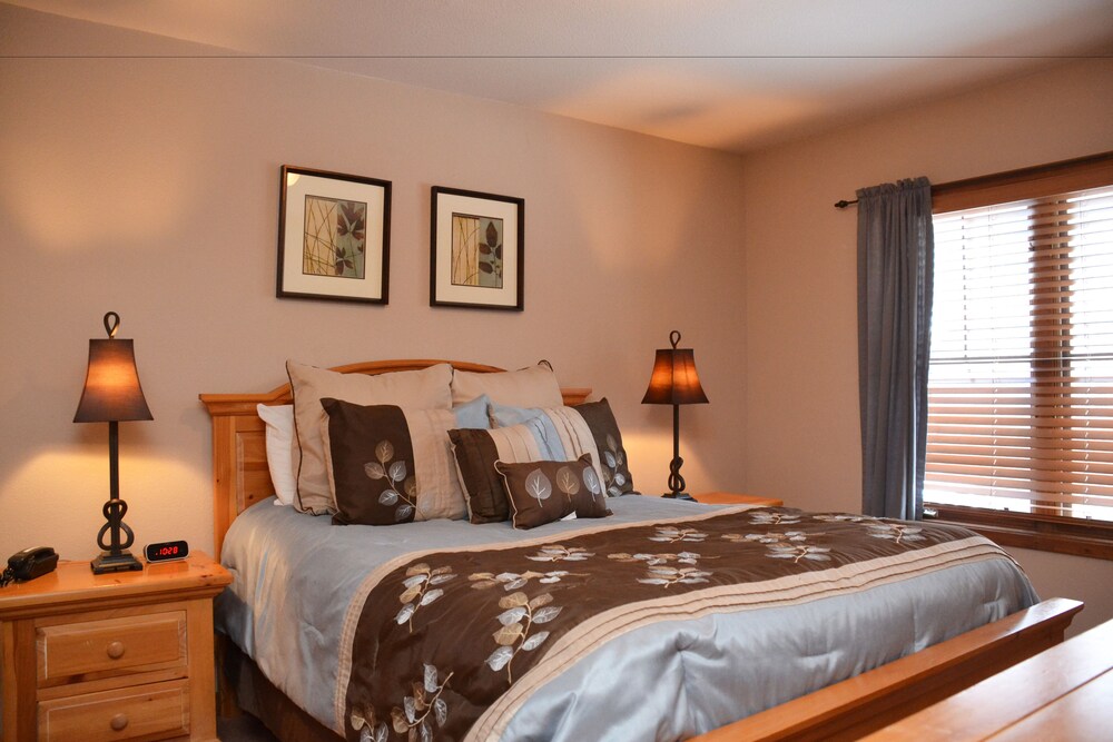 Condo, 2 Bedrooms - Guestroom