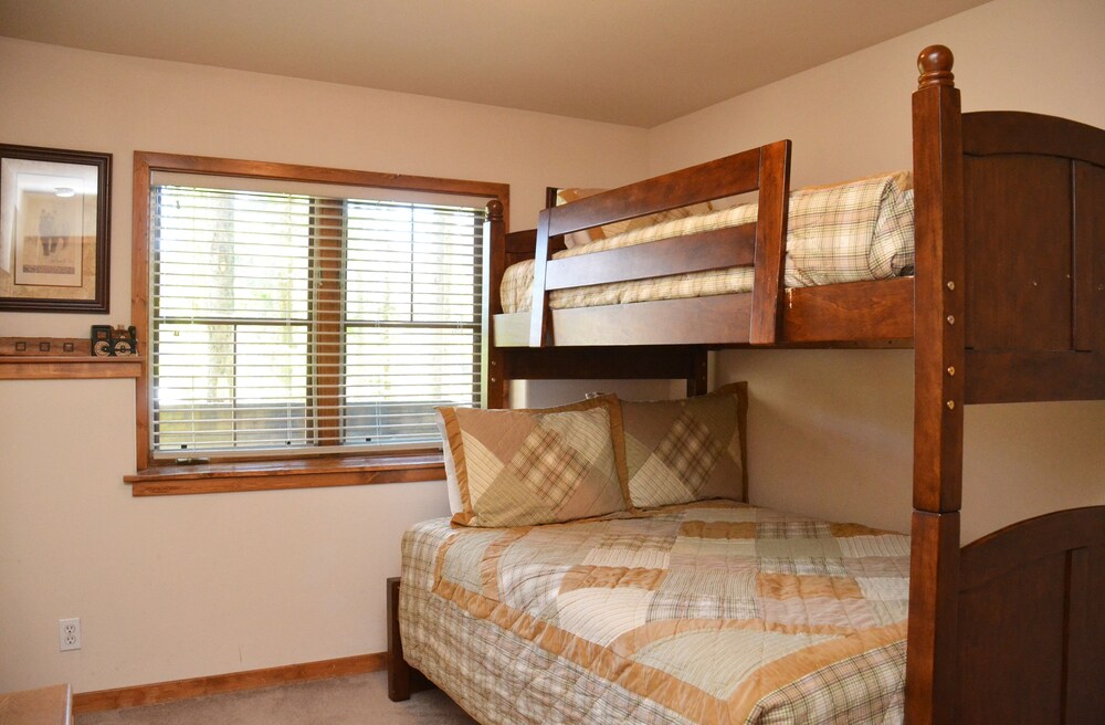 Condo, 2 Bedrooms - Guestroom