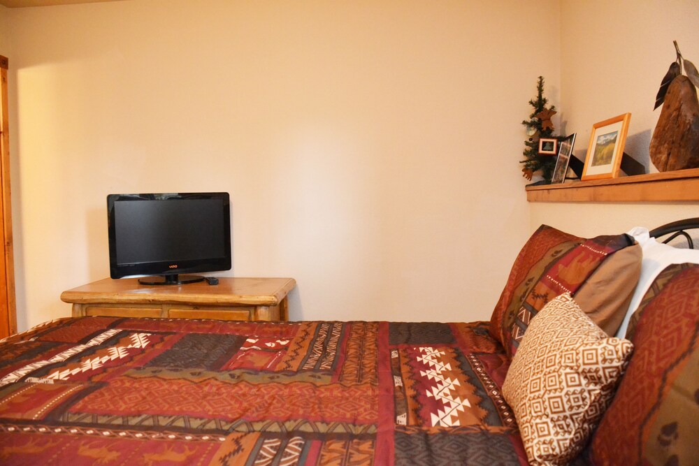 Condo, 2 Bedrooms - Guestroom