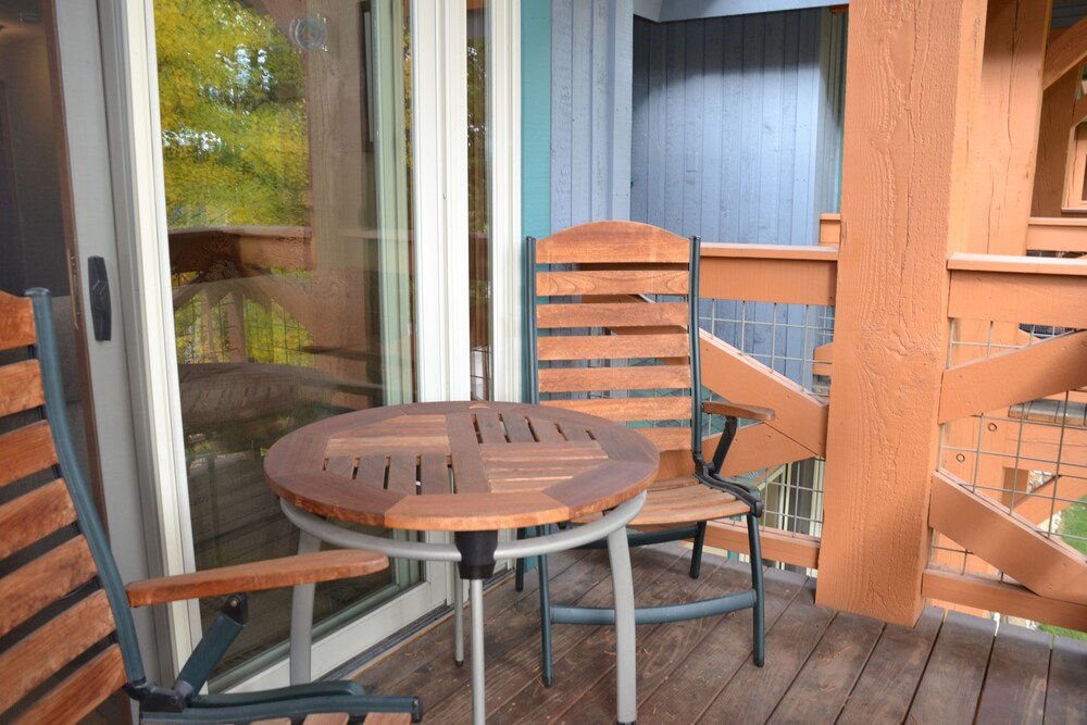 Condo, 3 Bedrooms - Balcony