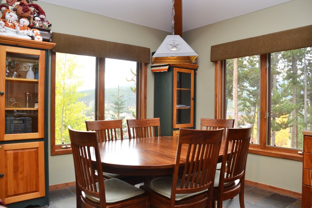 Condo, 3 Bedrooms - In-Room Dining